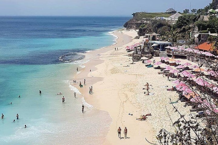 Best Bali Beaches - Uluwatu Temple - FREE Wi-Fi