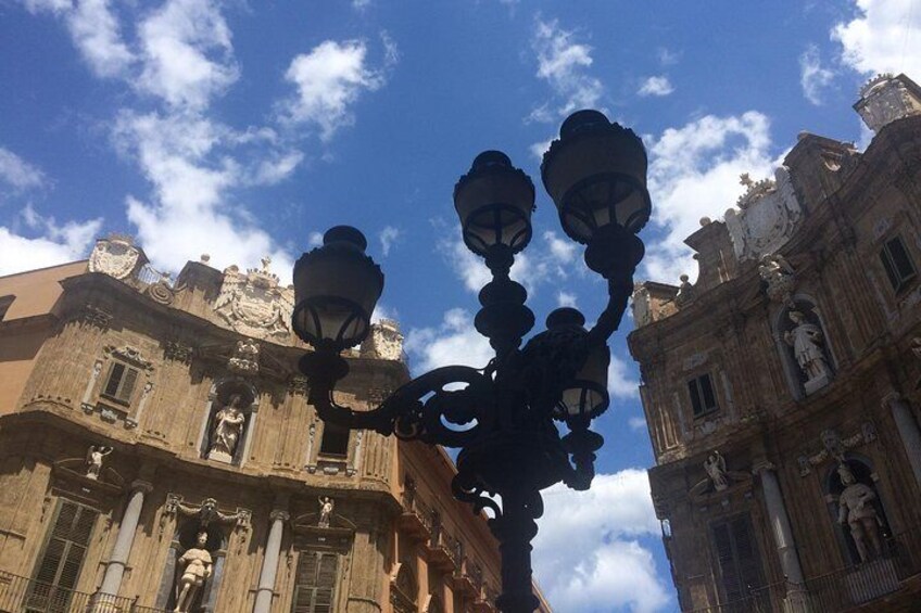 Palermo experience: Living the market.