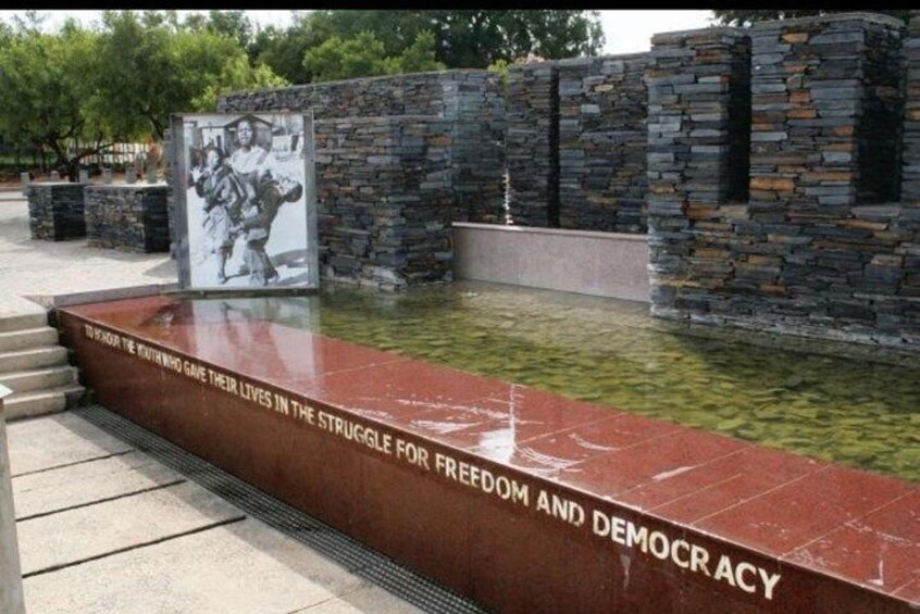 Private Soweto Tour 5 hours approximately from Johannesburg or Pretoria. 