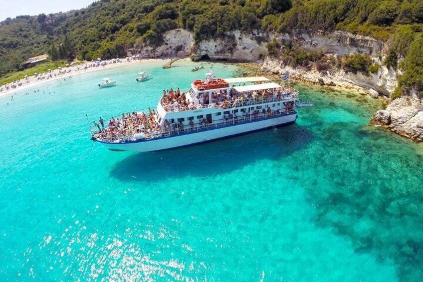 Mooring at Antipaxos