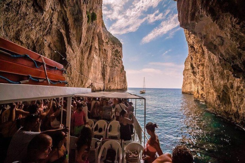 Ipapanti Cave Paxos