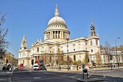 4 Hour Tour of St Paul's Cathedral and Westminster Abbey (With Private Guid...