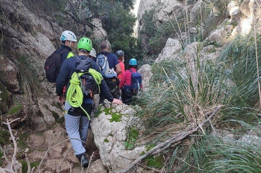 Canyoning in Valldemossa, in the heart of the Tramuntana