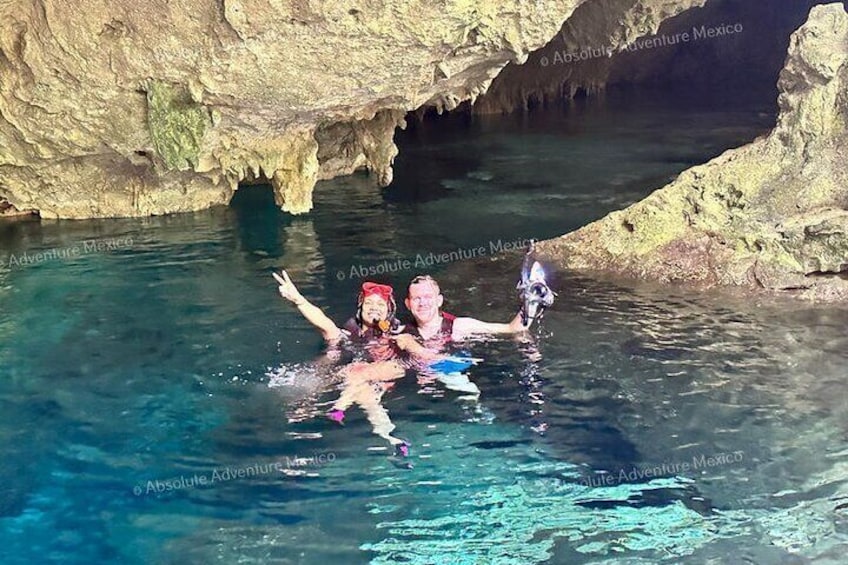 Snorkeling Dos Ojos cenote