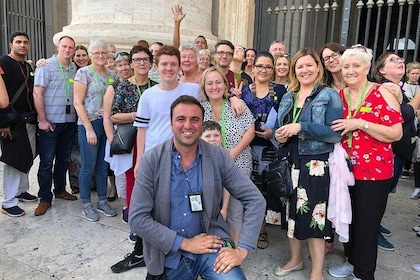Skip-the-Line Group Tour of the Vatican, Sistine Chapel & St. Peter's Basil...