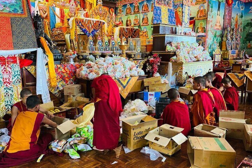 Full-Day Tibetan Cultural Tour to Tibetan Settlements Pokhara