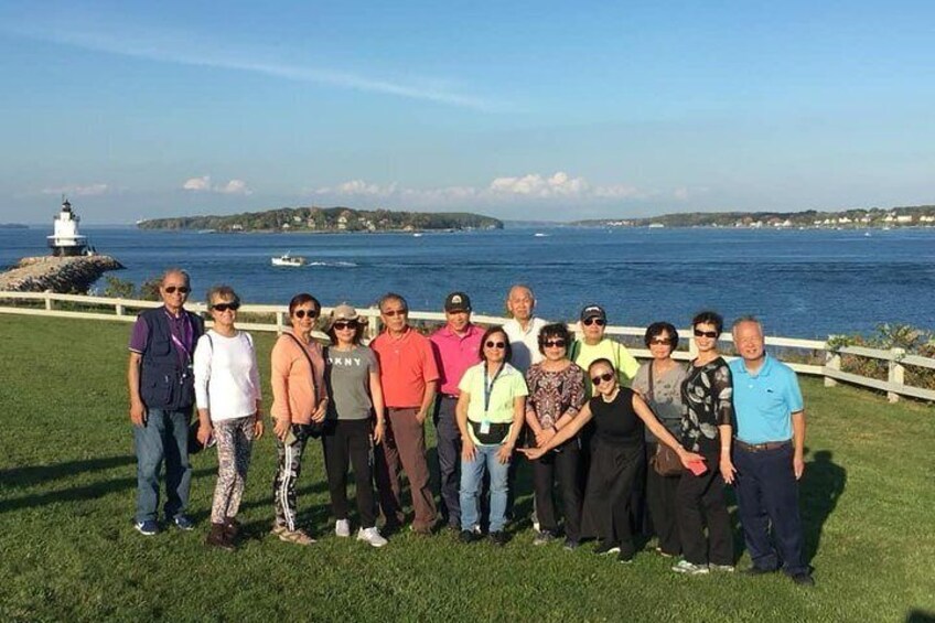 The Real Portland Tour: City and 3 Lighthouses Historical Tour with a Real Local