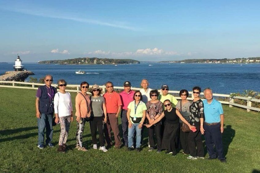 The Real Portland Tour: City and 3 Lighthouses Historical Tour with a Real Local