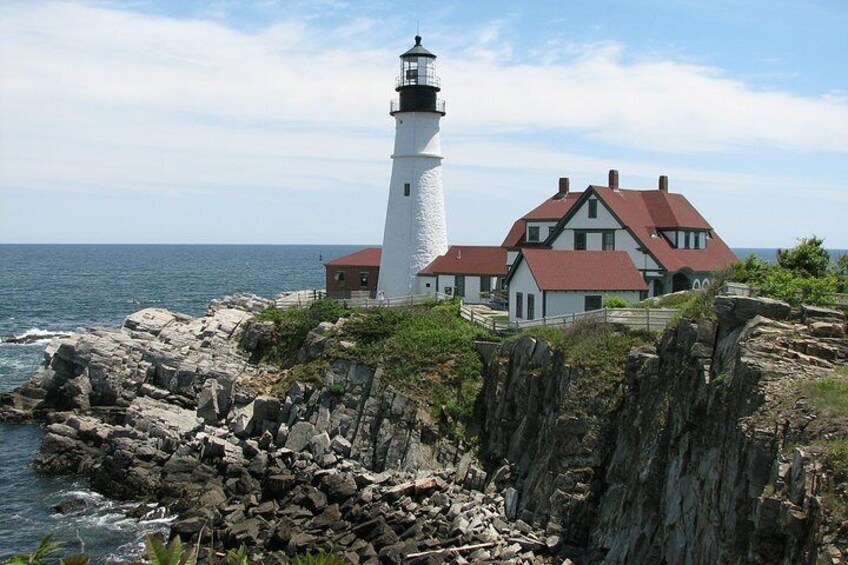 The Real Portland Tour: City and 3 Lighthouses Historical Tour with a Real Local