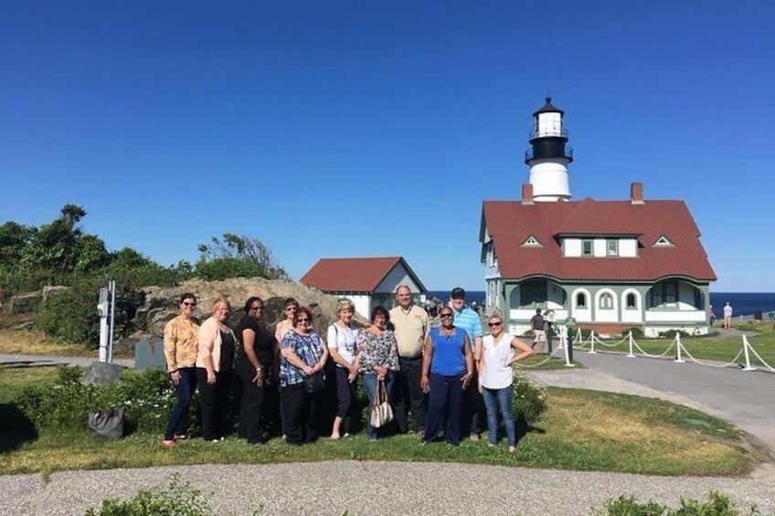 The Real Portland Tour: City and 3 Lighthouses Historical Tour with a Real Local