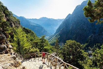 Randonnée dans les gorges de Samaria dans la région d'Héraklion