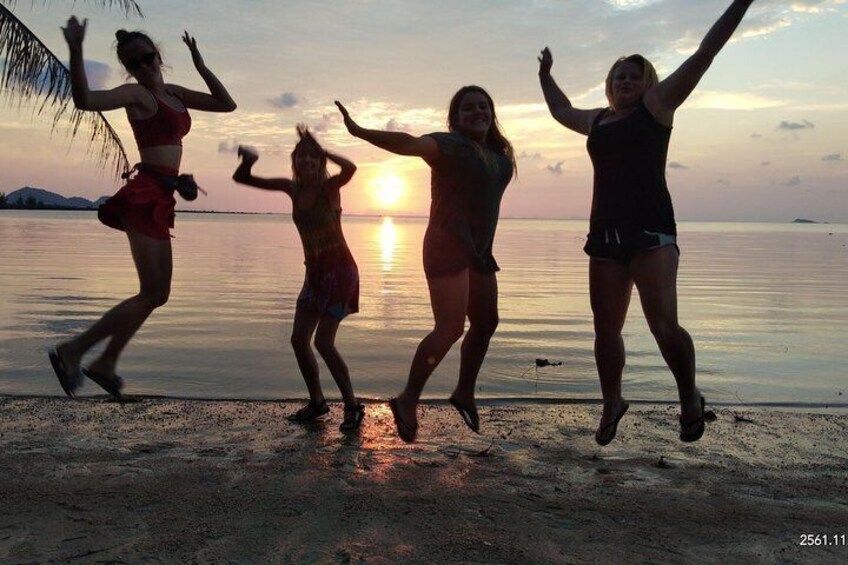 Girl Gang with Sunset