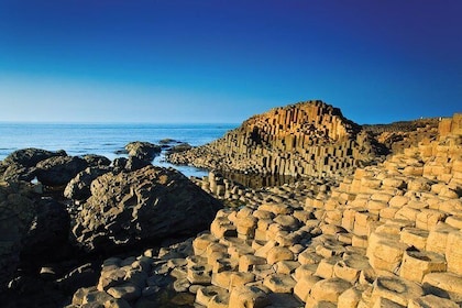 Guided Day Tour of Giant's Causeway from Belfast by Comfortable Coach