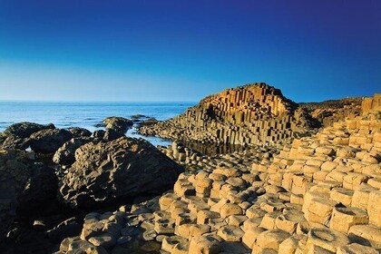 Guided Day Tour of Giant's Causeway from Belfast by Comfortable Coach