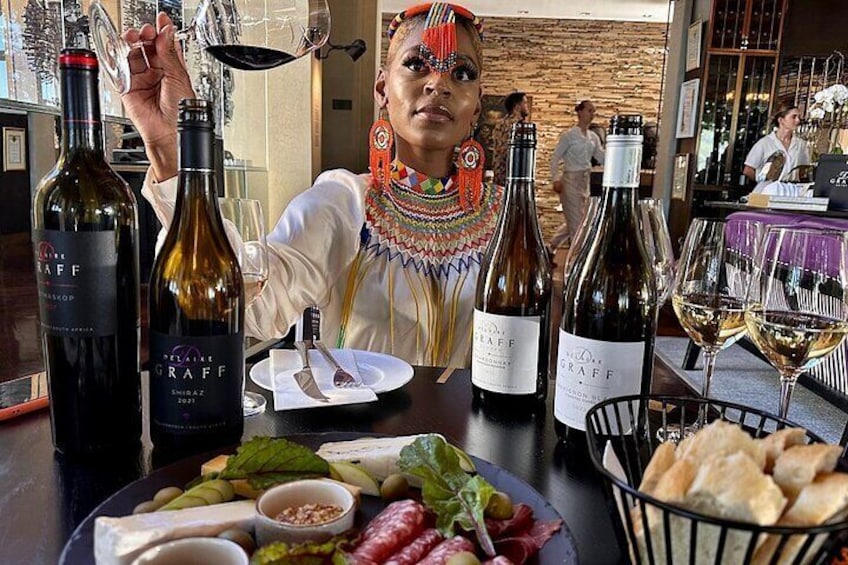 Stellenbosch and Franschhoek 20 Wine Tasting & Lunch & Tasting Fees Shared Tour