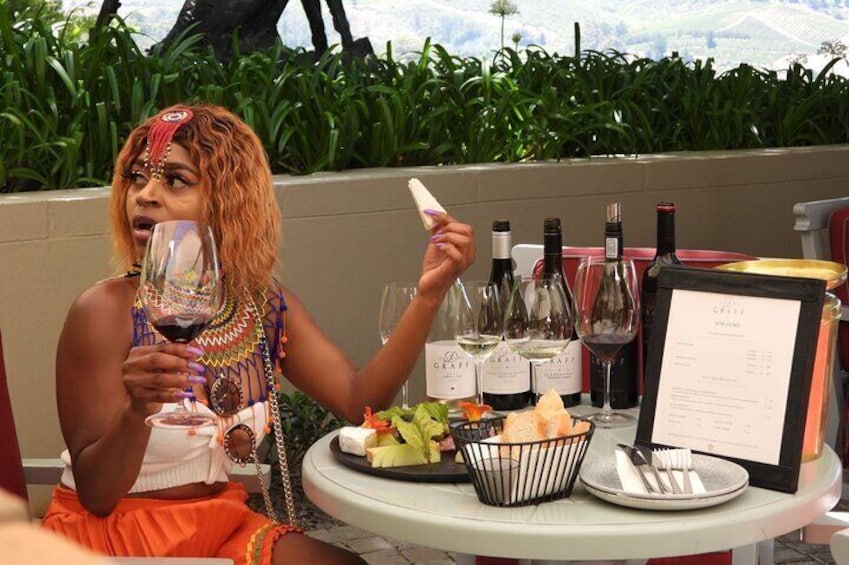 Stellenbosch and Franschhoek 20 Wine Tasting & Lunch & Tasting Fees Shared Tour