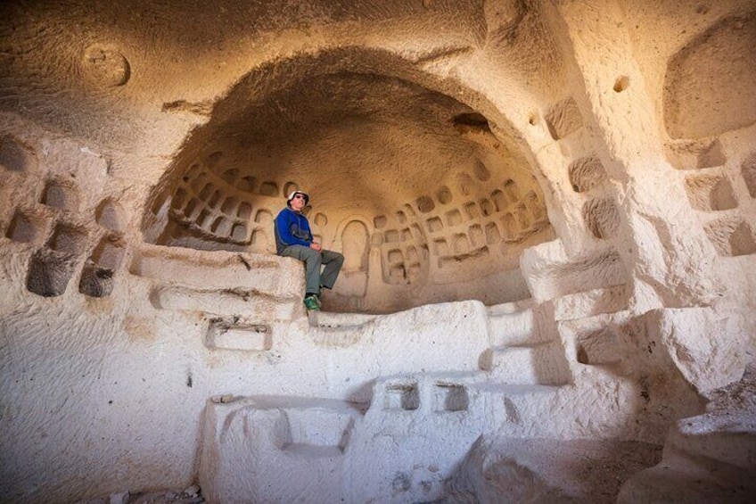 2 Days 1 Night Cappadocia Tour from Istanbul by Plane with Optional Balloon Ride