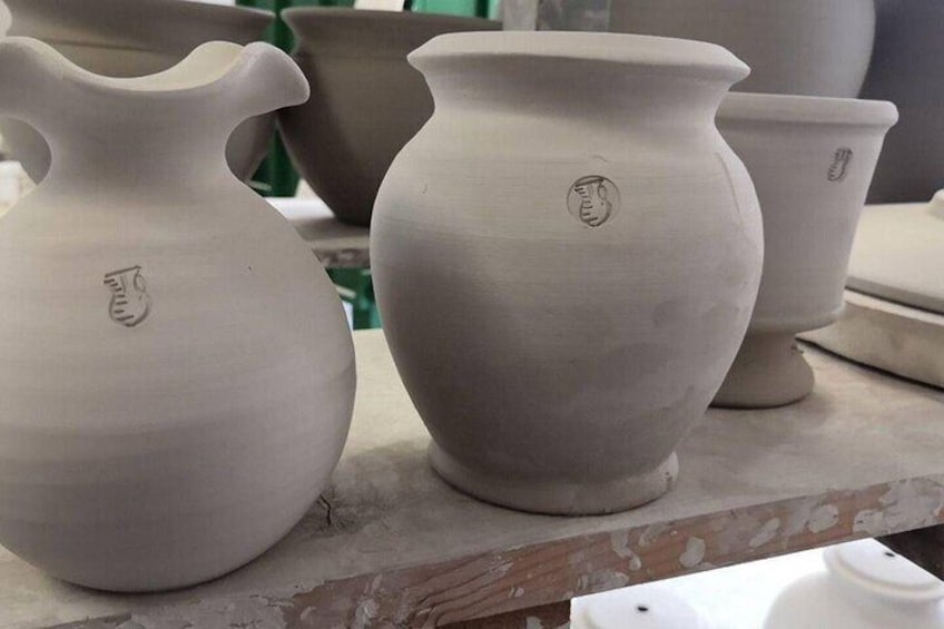 How to make handmade Tuscan Ceramic: a course with a master potter in Montelupo