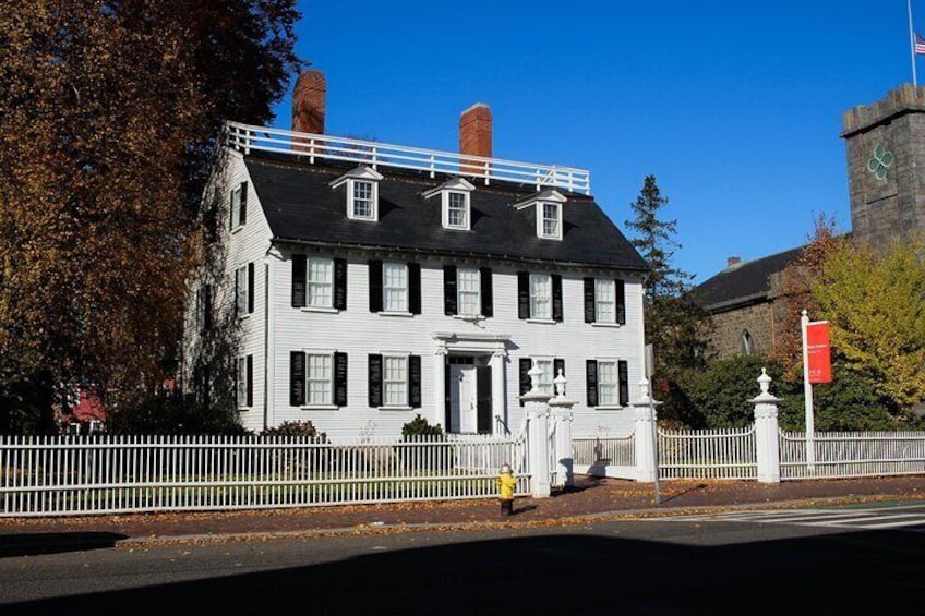Salem's Dark History & Witchcraft Hysteria Guided Walking Tour