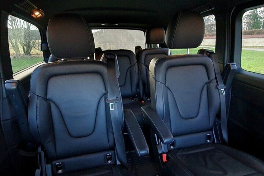 Luxury private car for the scenic countryside transfer