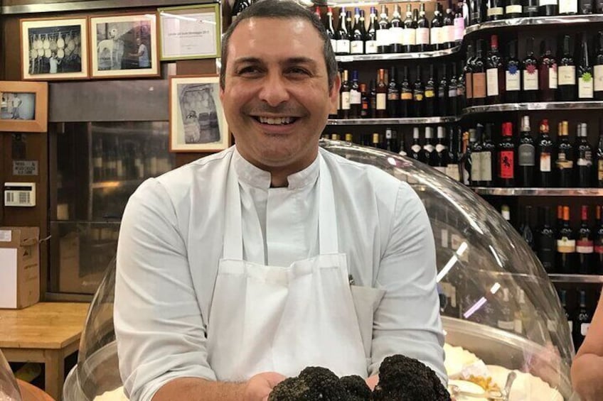 Sunset Rome Food & Wine Tour around Prati District
