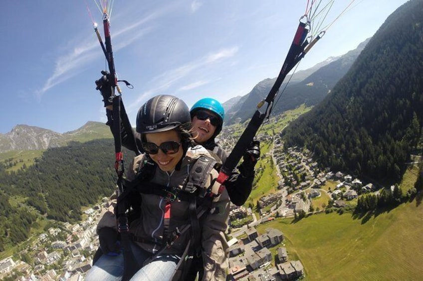 Show item 2 of 11. Davos Paragliding Private Tandem Pilot Half Day