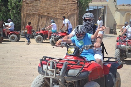 Tour en quad y paseo en camello con traslado - Marsa Alam