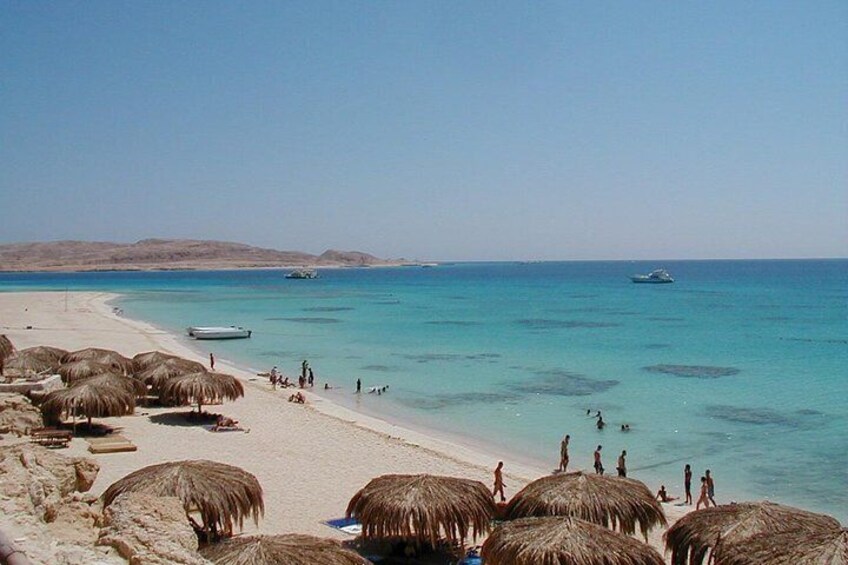 Paradise Island Snorkeling Sea Trip - Hurghada