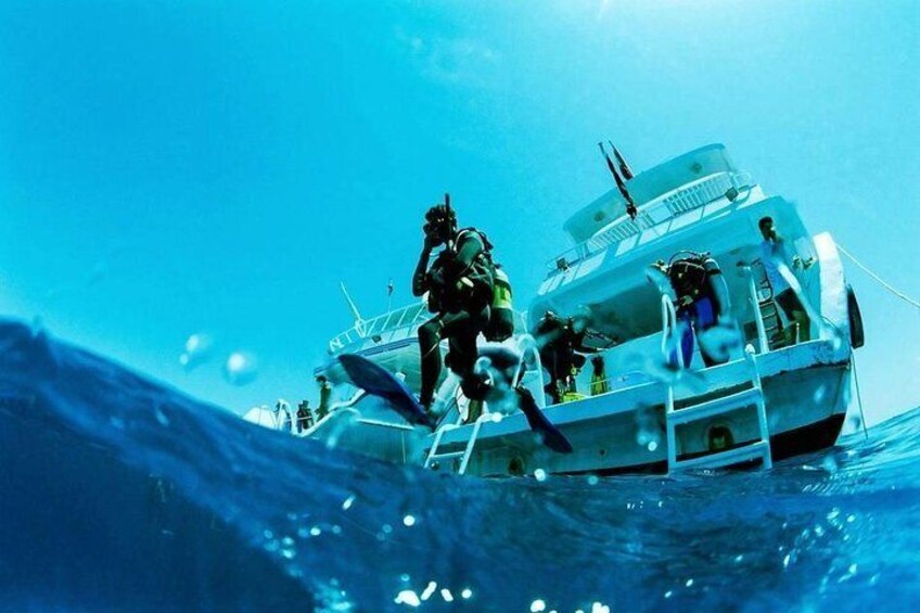 Scuba Diving Full Day Boat Trip for beginners – Hurghada