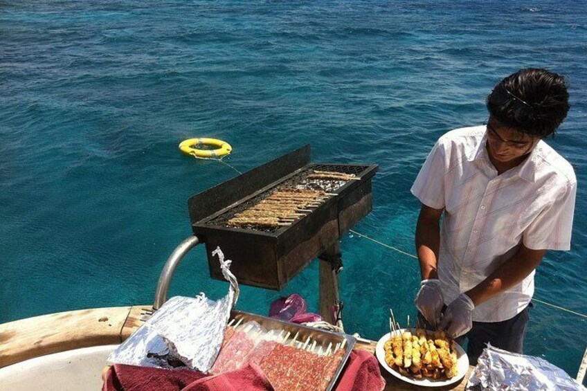 Orange bay 6*1 ( Diving & Snorkeling &Semi submarine & Water Sports ) - Hurghada