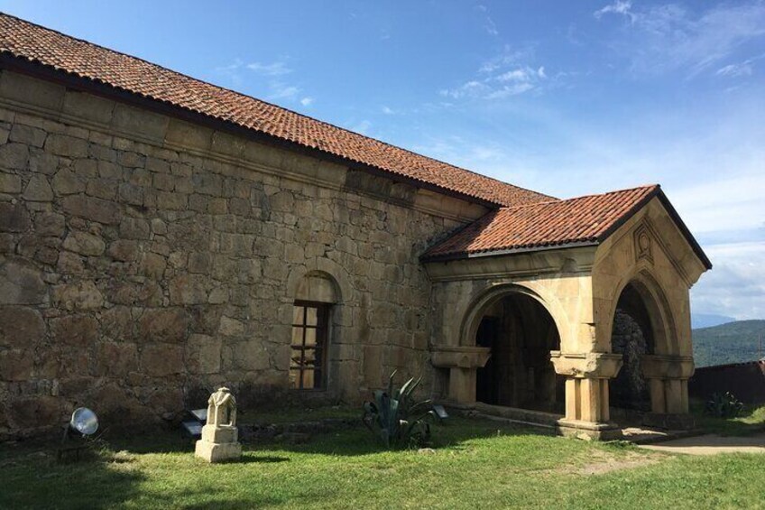 12 th century Gelati Academy