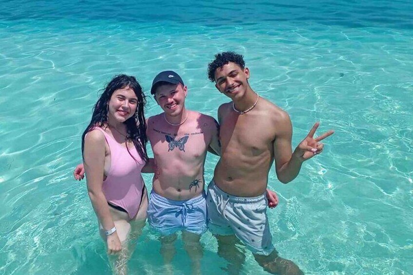 BLISS in San Blas Islands Panama Includes Tour & Transport from Panama City