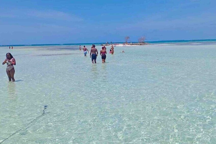 San Blas Island and Snorkel Tour - Visit the islands + Lunch + Drink + Snorkel