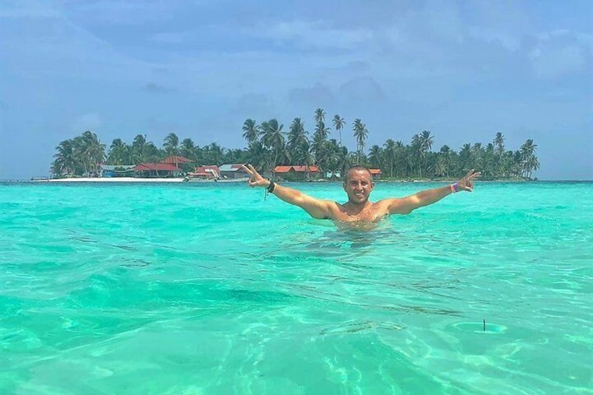 Happy in Paradise
