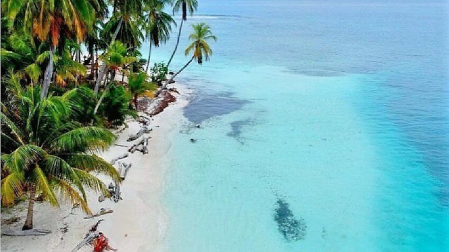 Pristine beach in San Blas