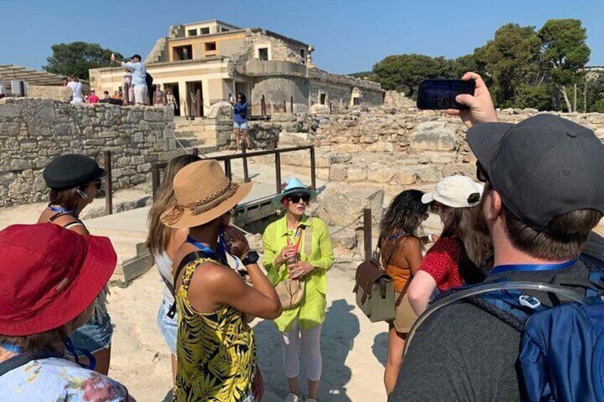 Knossos Palace Skip-the-Line Ticket (Shared Tour - Small group)