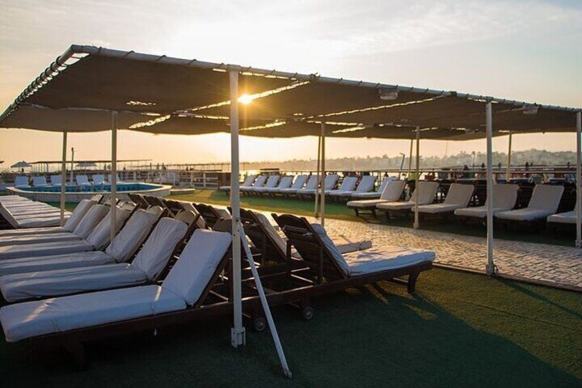 Sailing Nile Cruise from Aswan to Luxor for 2 Nights