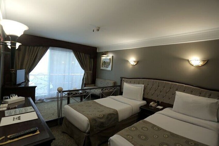 Sailing Nile Cruise from Aswan to Luxor for 2 Nights