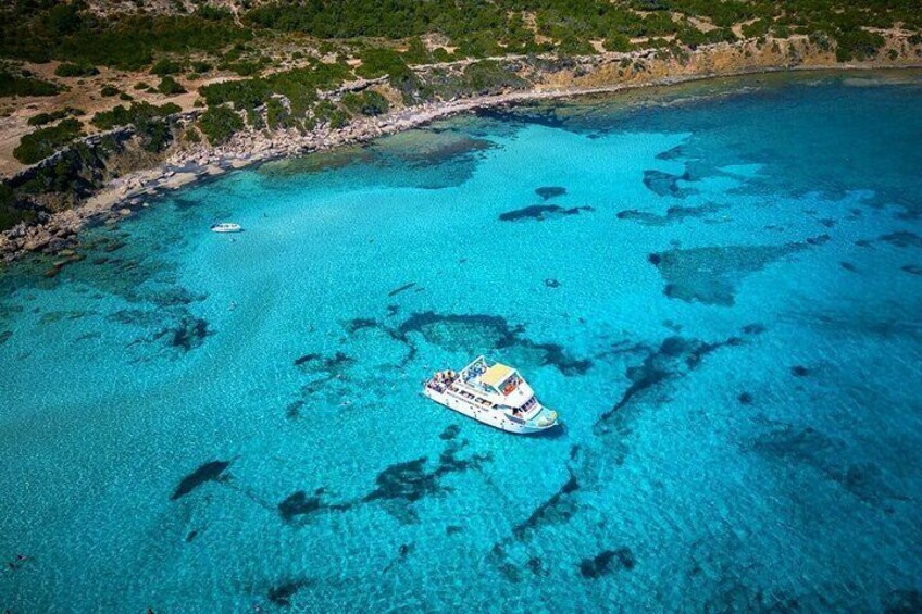 Boat in Blue Lagoon