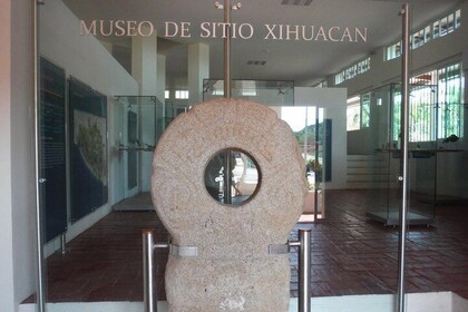 Xihuacan Culture and Archaeology Tour