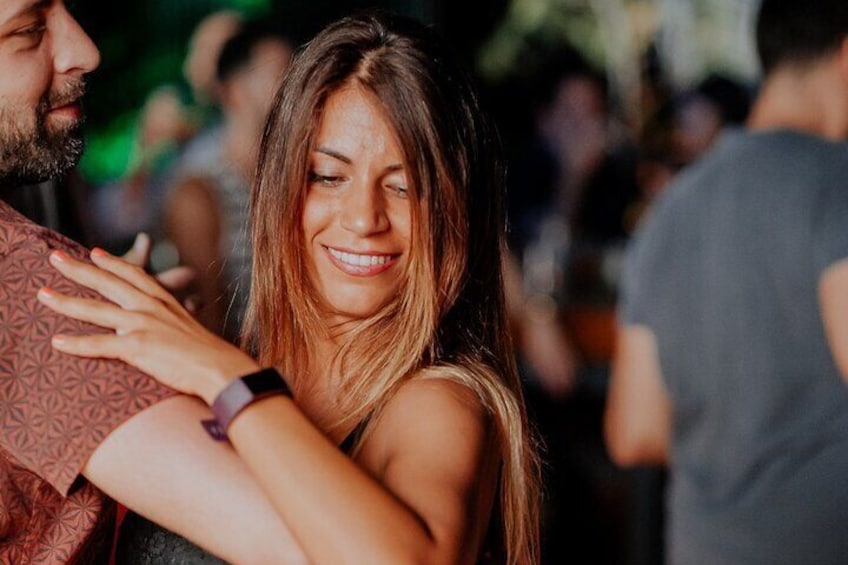 Valencia Salsa Lovers dancing experience