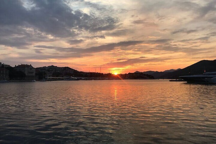 Dubrovnik Elafiti Islands Cruise with Lunch and Drinks