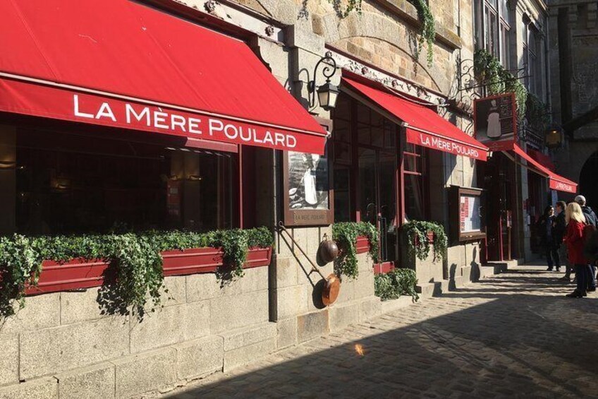 The famous restaurant La Mere Poulard