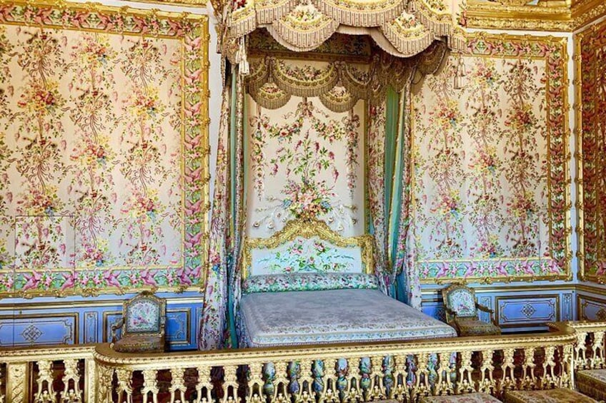 Queen's Bedchamber