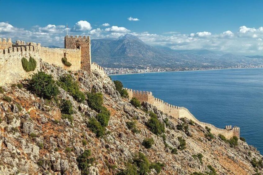 Cable Car and Alanya city tour by jeep