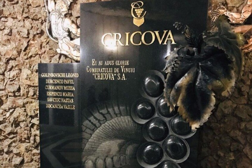 Chisinau City Tour - Cricova Winery