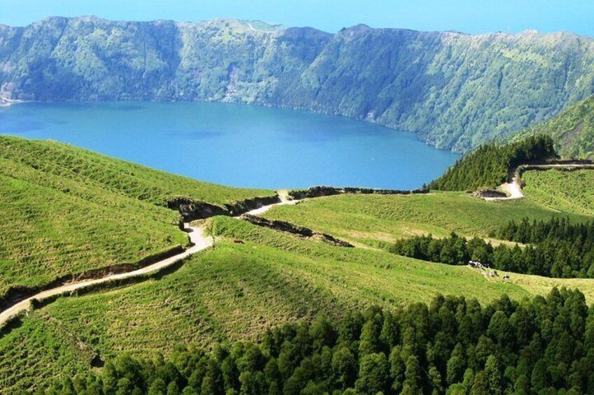 Sete Cidades vulcano creater