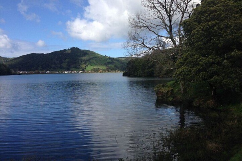 Explore with our guides the West side & Sete Cidades on a surprising 4x4Tour