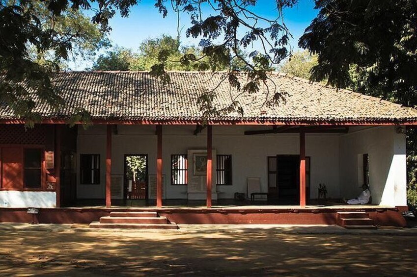 Walk through Gandhi Ashram