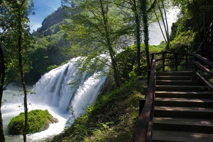 Day Trip: Marmore Falls Naturalistic Tour With Lunch + Orvieto Private Tour